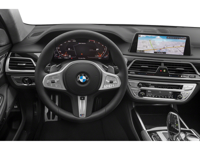 2022 BMW 7 Series M760i