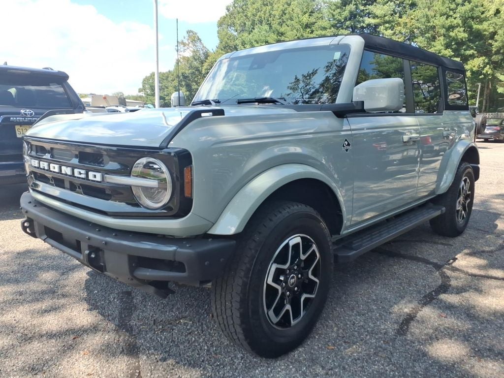 2024 Ford Bronco Outer Banks