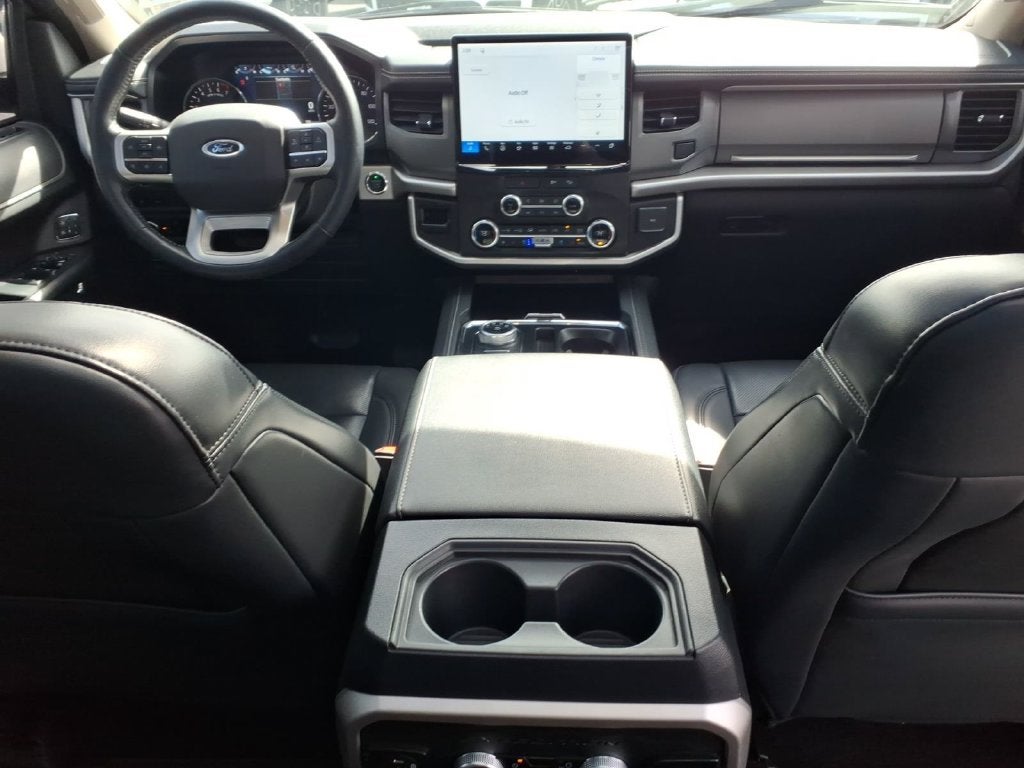 2023 Ford Expedition XLT