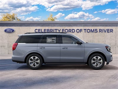 2027 Ford Expedition Active