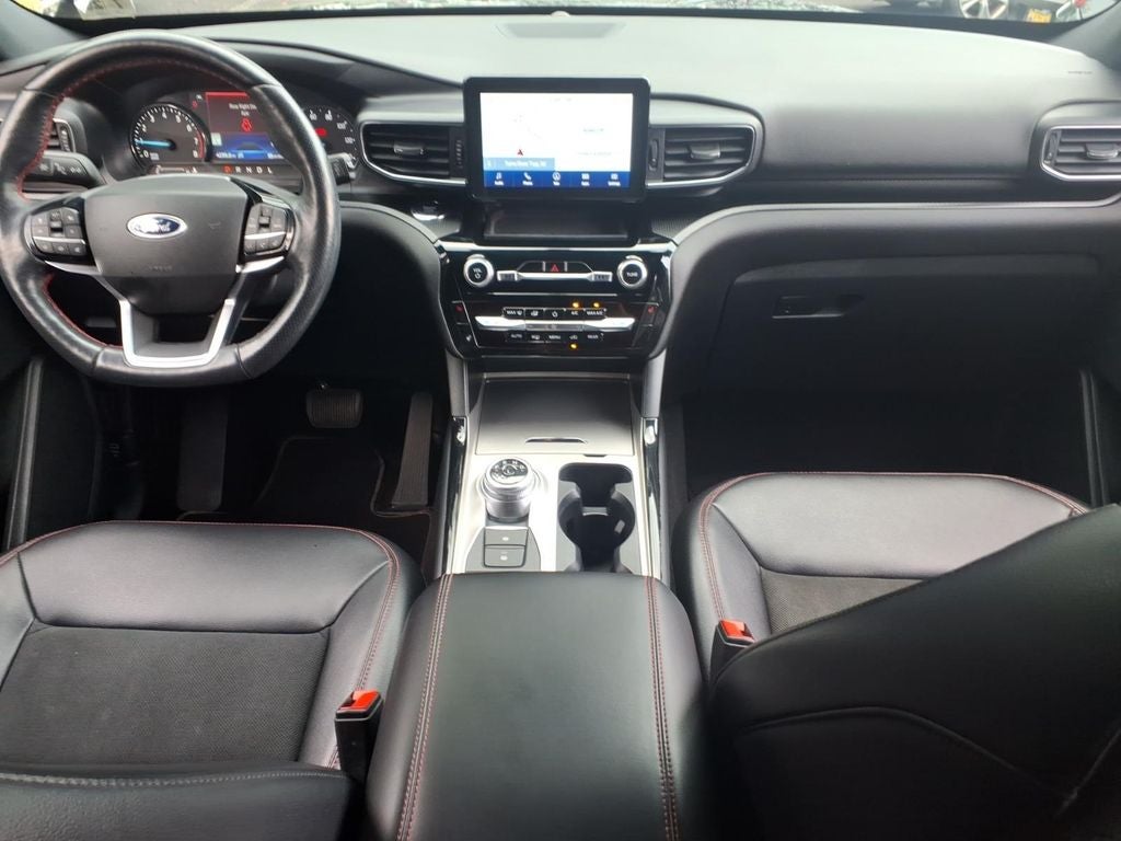 2024 Ford Explorer ST-Line