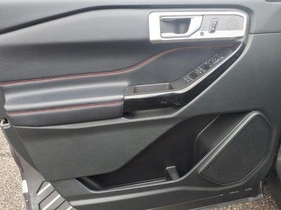 2024 Ford Explorer ST-Line