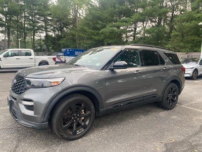 2024 Ford Explorer ST-Line