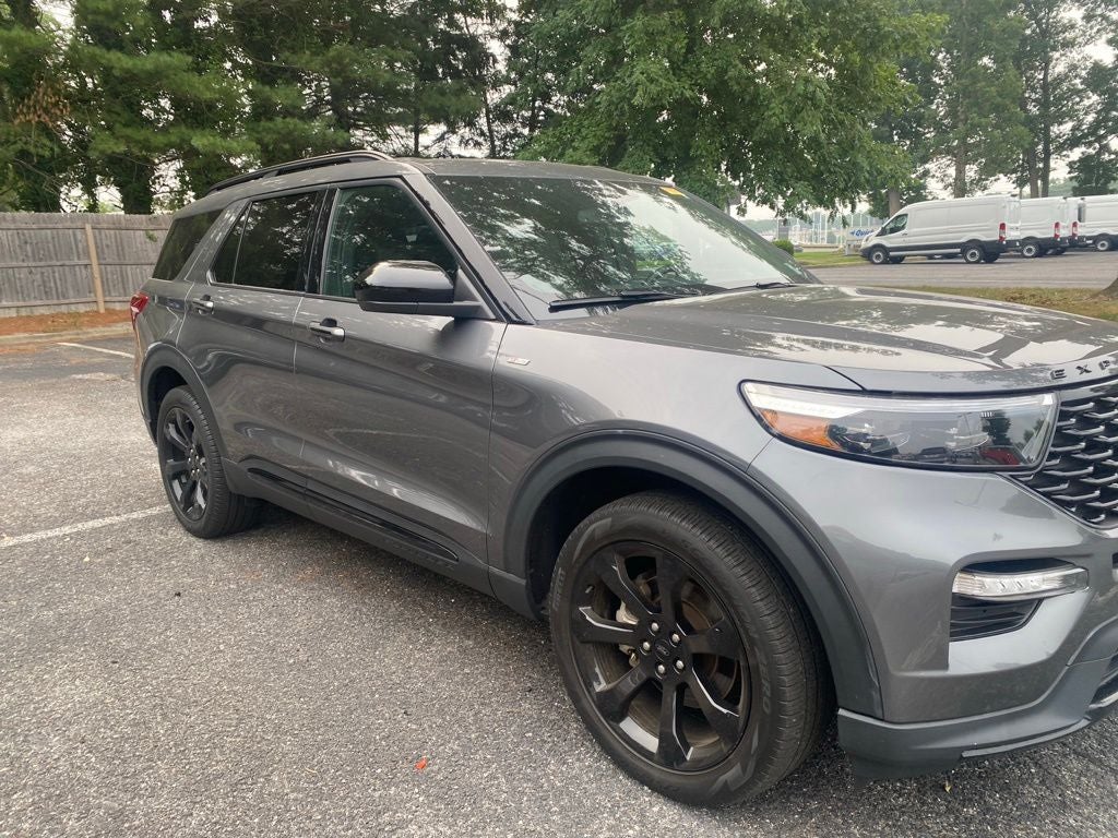 2024 Ford Explorer ST-Line