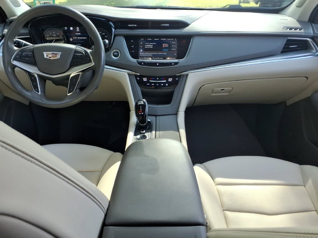 2021 Cadillac XT5 Premium Luxury