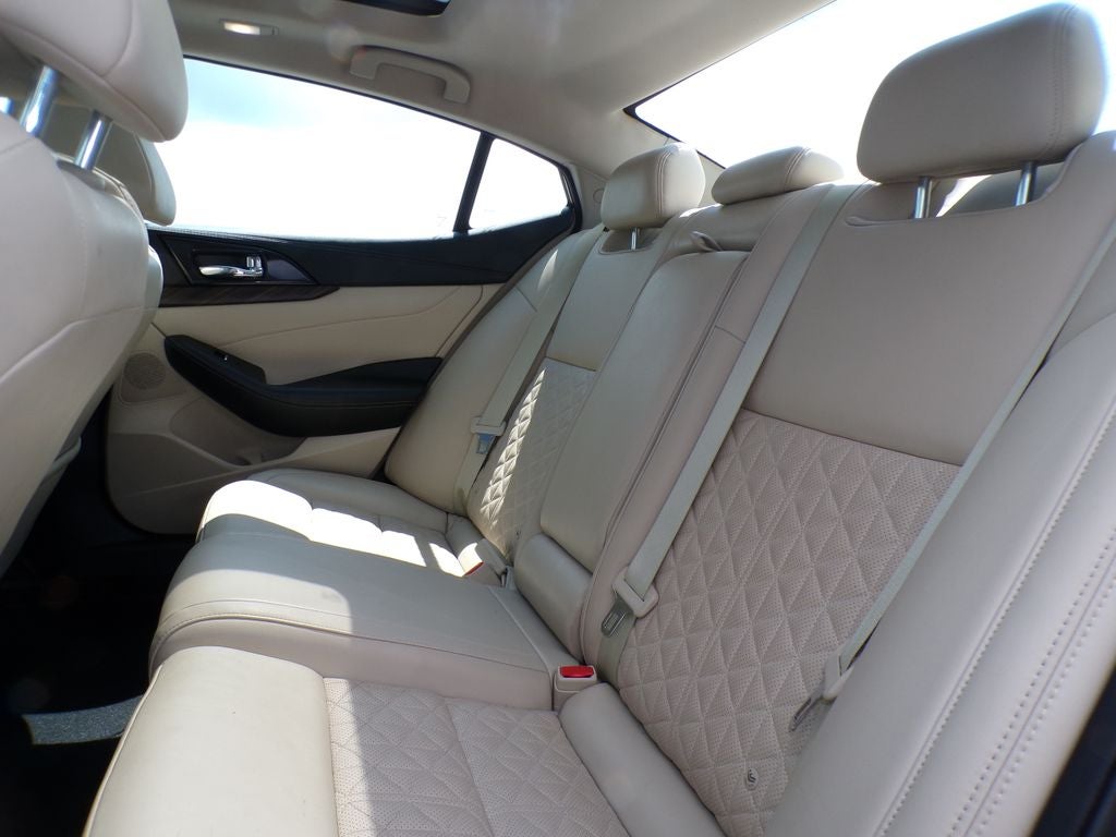 2017 Nissan Maxima Platinum