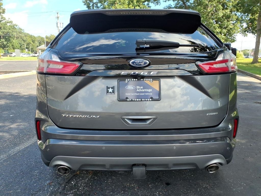 2022 Ford Edge Titanium