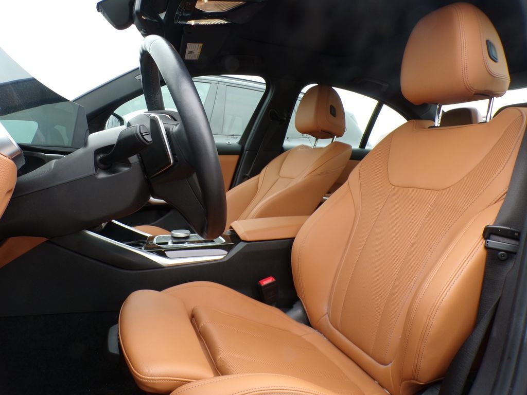 2024 BMW 3 Series 330i xDrive