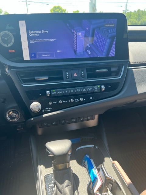 2025 Lexus ES 350 Ultra Luxury
