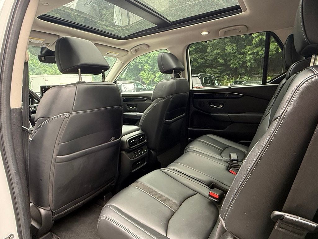 2023 Honda Pilot Touring