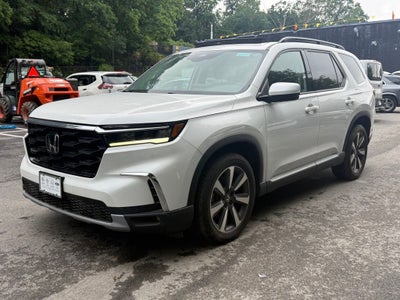 2023 Honda Pilot Touring