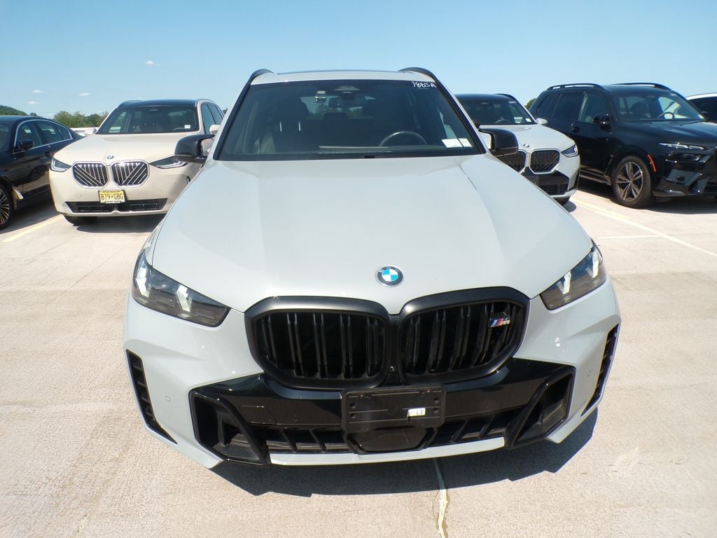 2024 BMW X5 M60i
