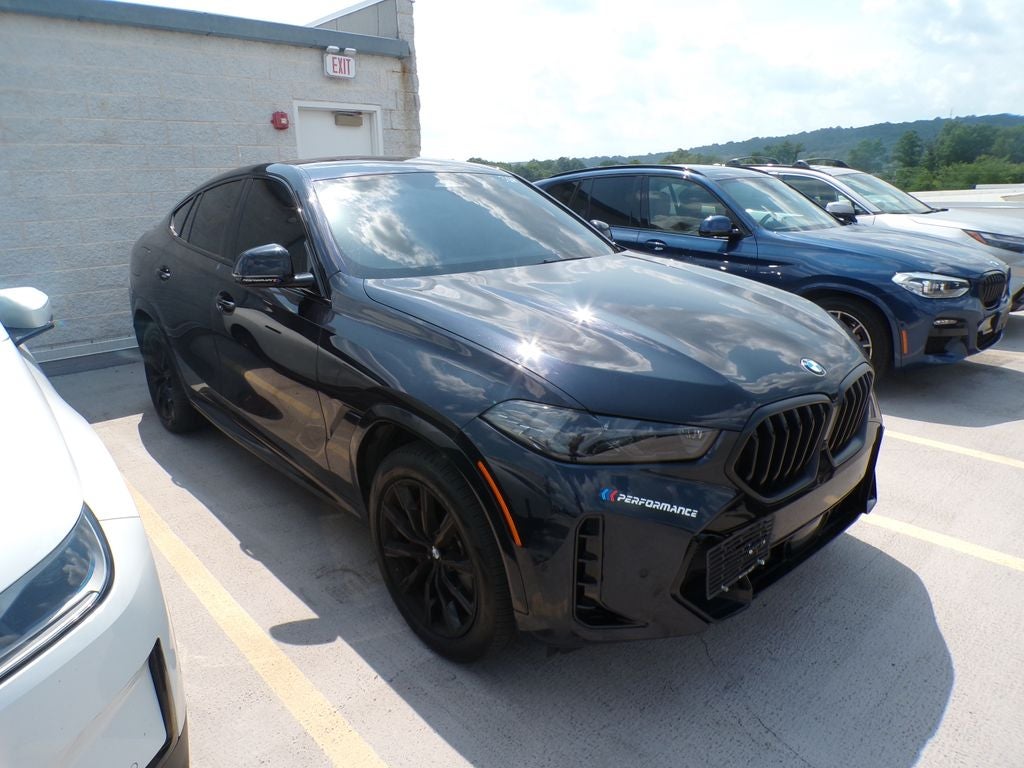 2025 BMW X6 xDrive40i