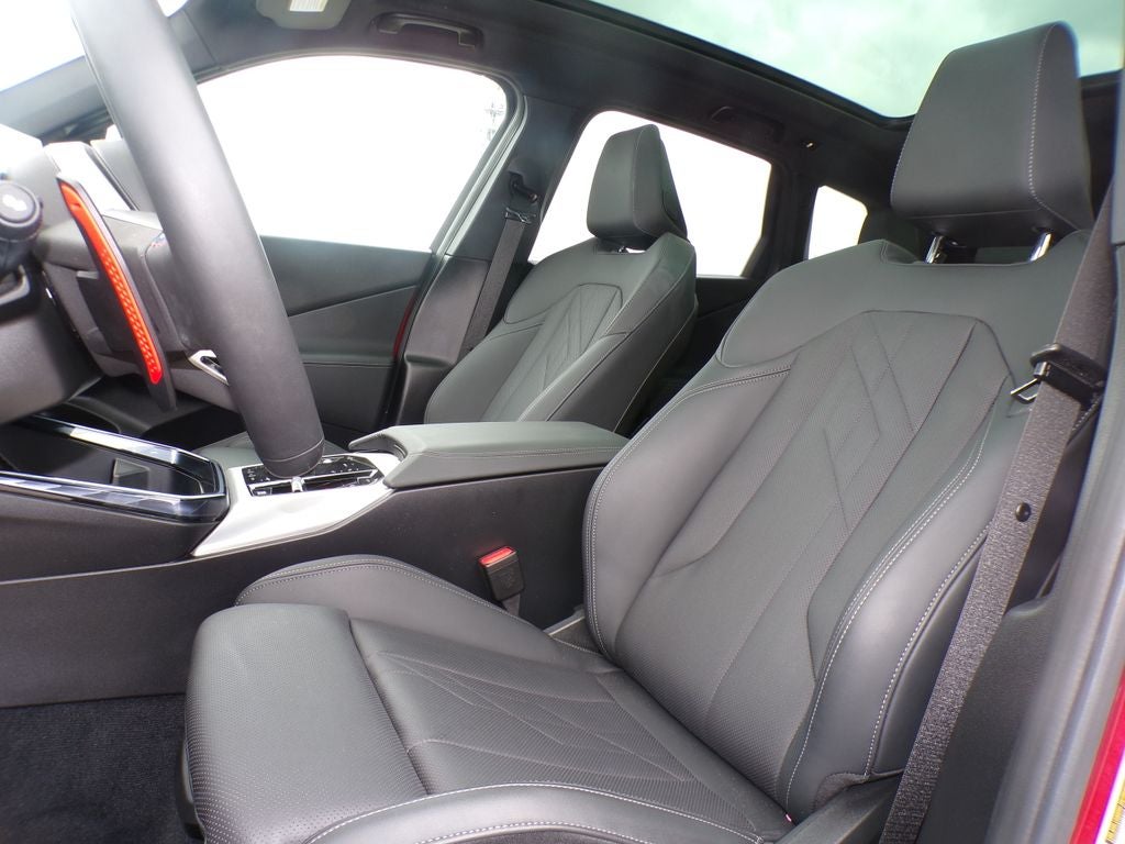 2025 BMW X3 M50 - Photo 13