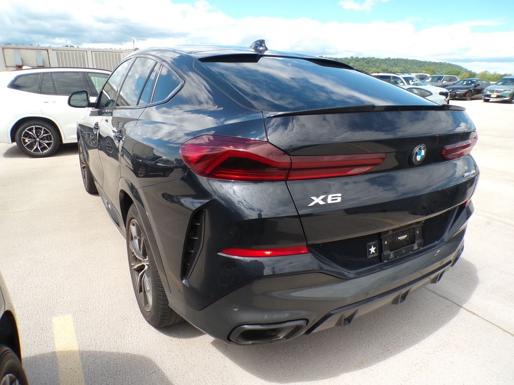 2023 BMW X6 xDrive40i