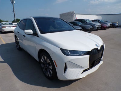 2026 BMW iX xDrive45