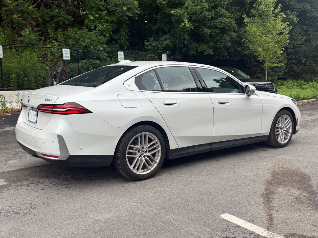 2024 BMW 5 Series 530i xDrive