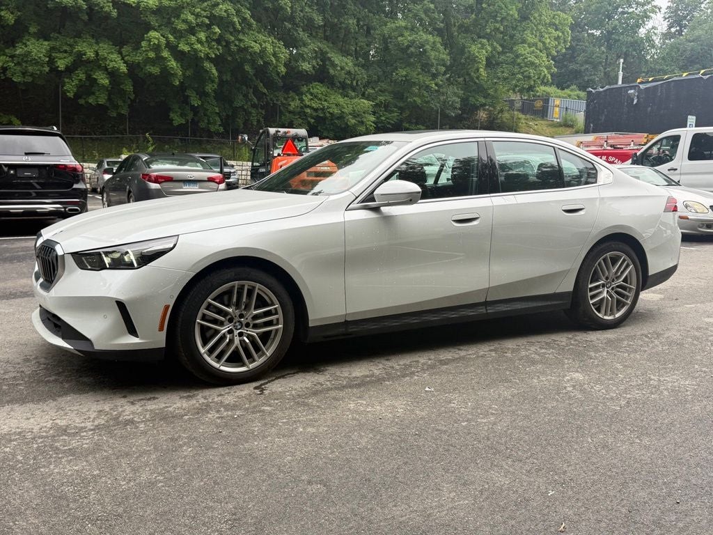 2024 BMW 5 Series 530i xDrive