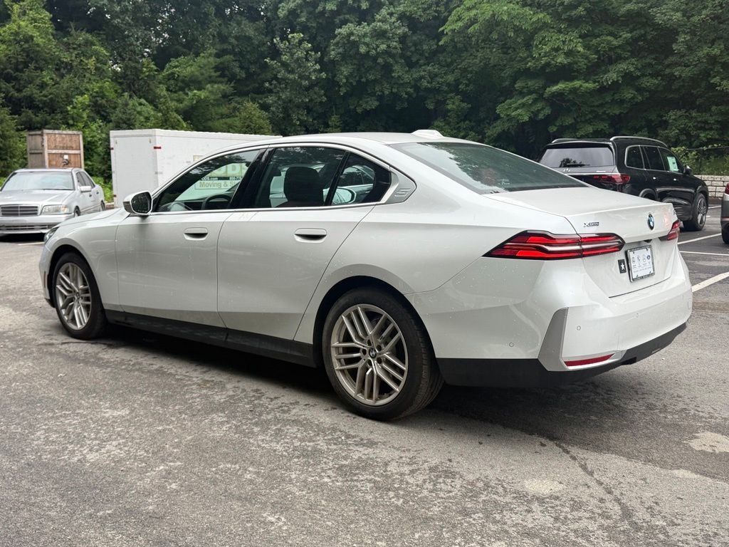2024 BMW 5 Series 530i xDrive