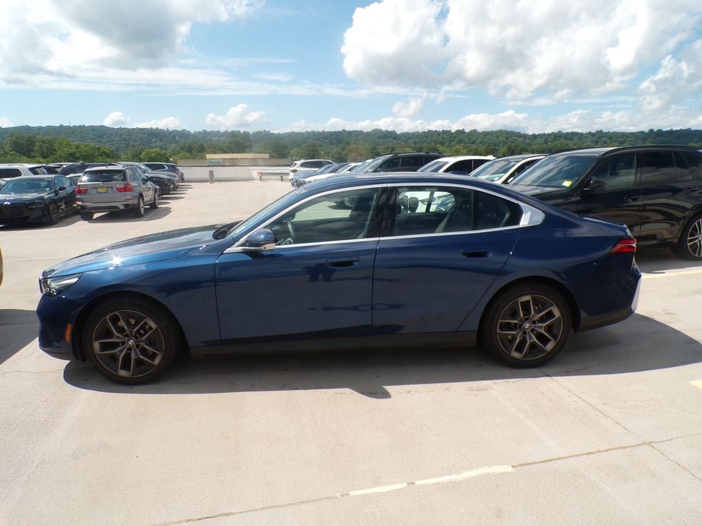 2026 BMW 5 Series 530i xDrive