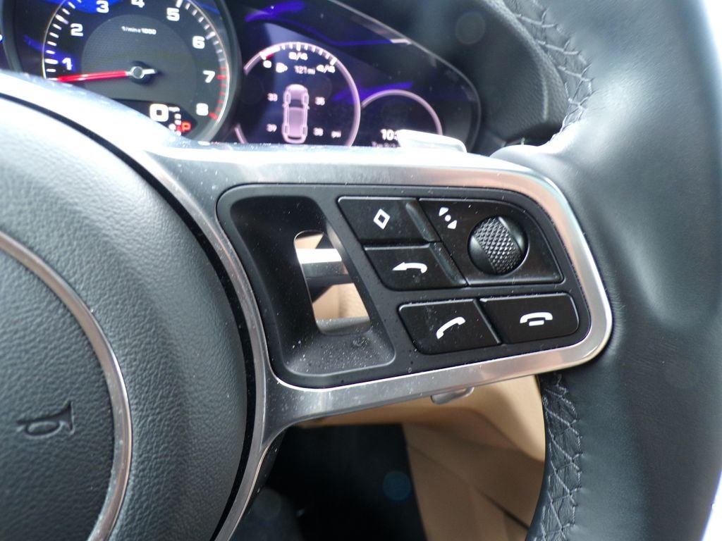 2023 Porsche Cayenne S Platinum Edition