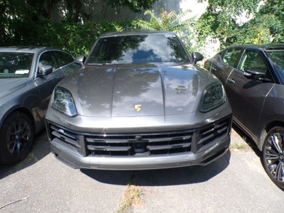 2024 Porsche Cayenne S