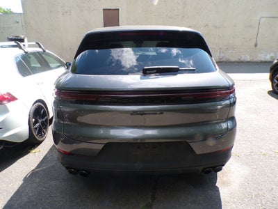 2024 Porsche Cayenne S