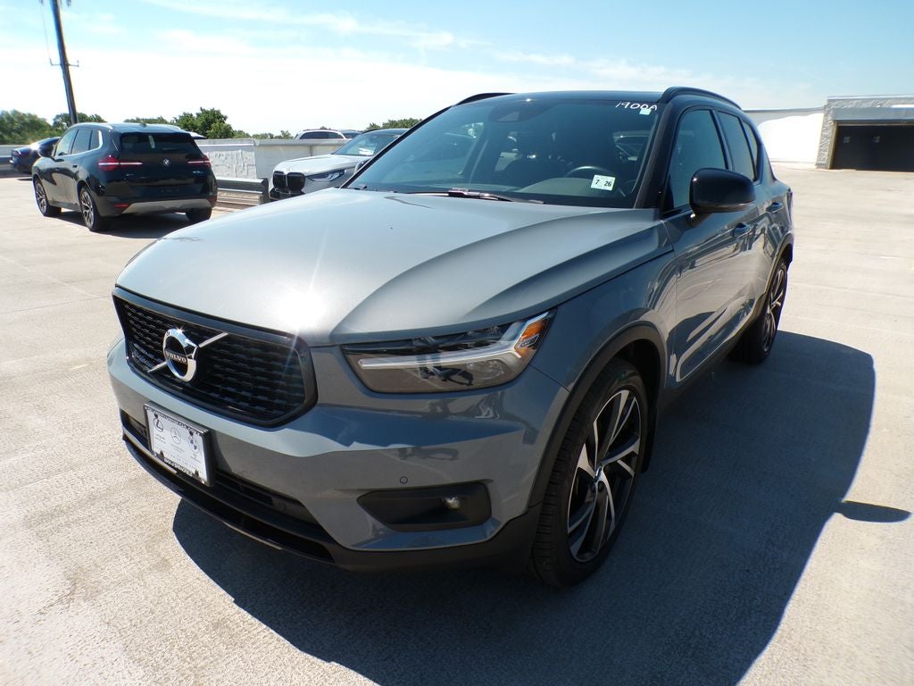 2021 Volvo XC40 R-Design