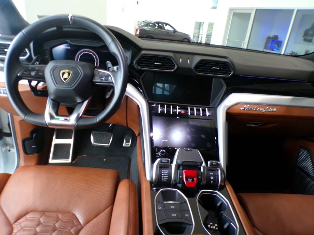 2019 Lamborghini Urus Base