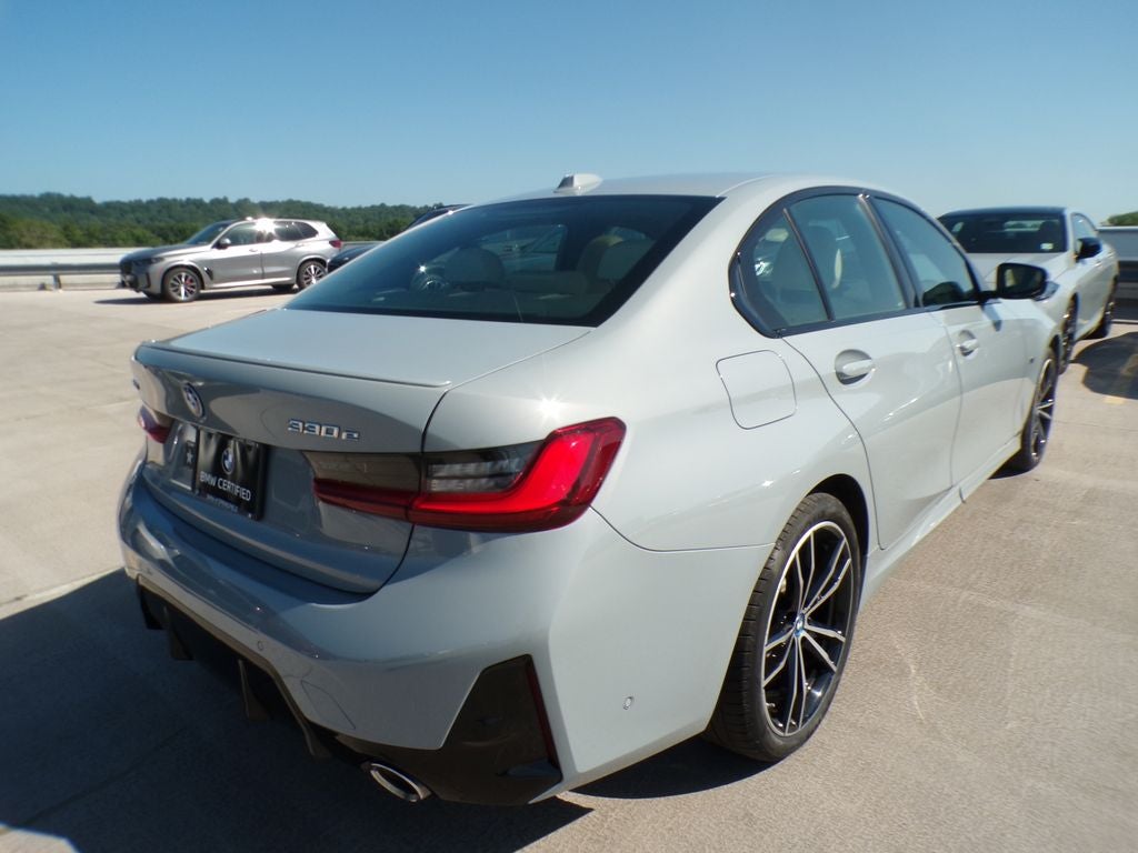 2023 BMW 330e xDrive 330e xDrive