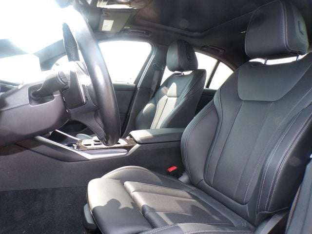 2023 BMW 330i xDrive 330i xDrive