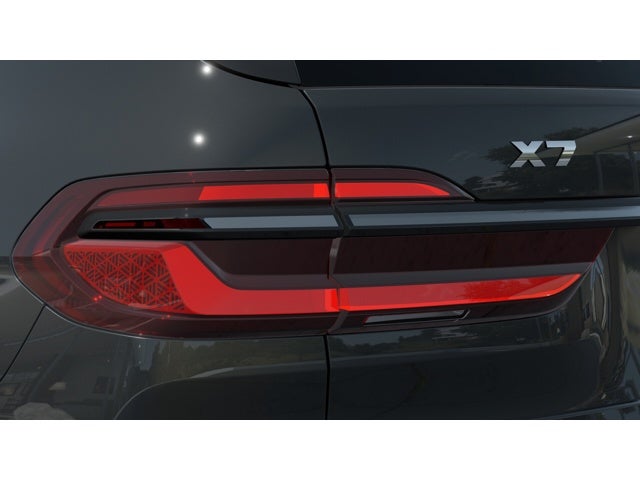 2027 BMW X7 M60i