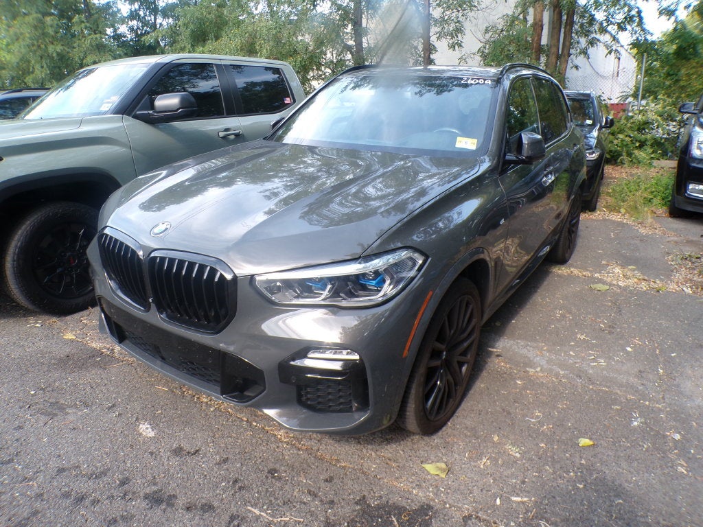 2021 BMW X5 M50i