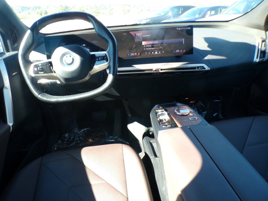 2024 BMW iX xDrive50