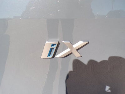 2024 BMW iX xDrive50