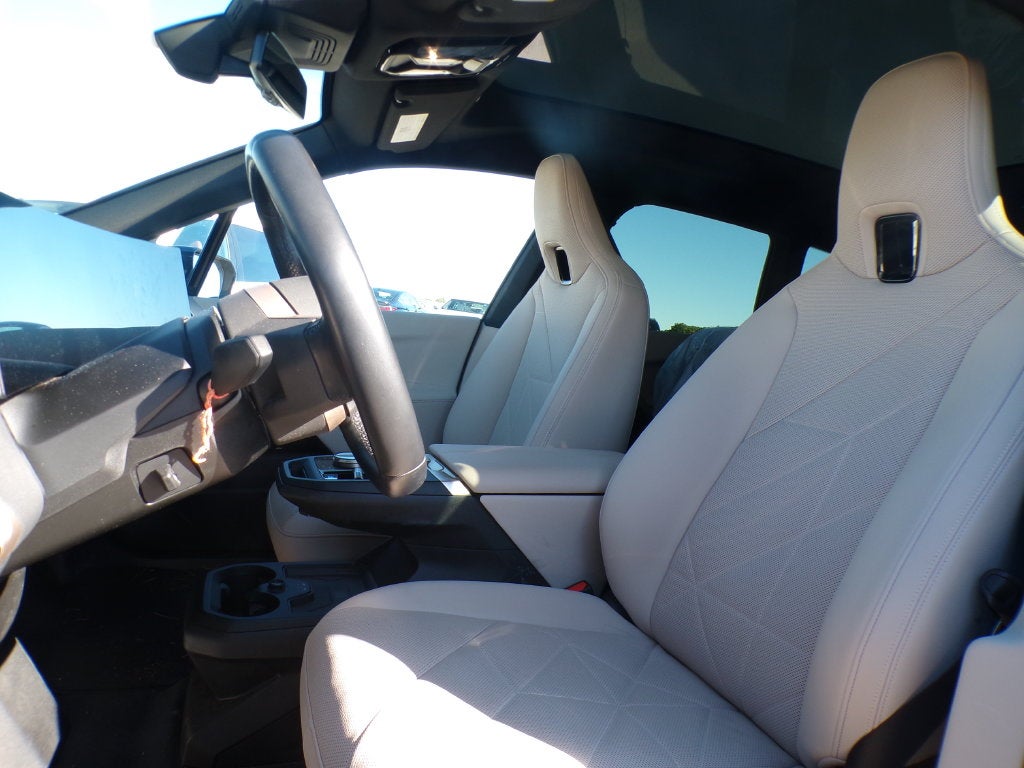 2024 BMW iX xDrive50