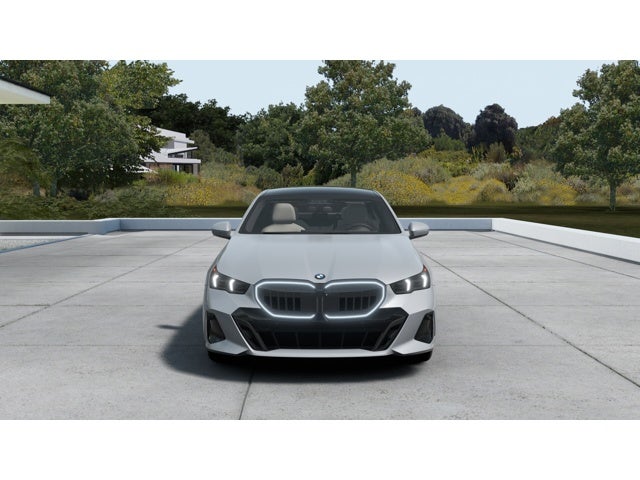 2027 BMW 5 Series 550e xDrive