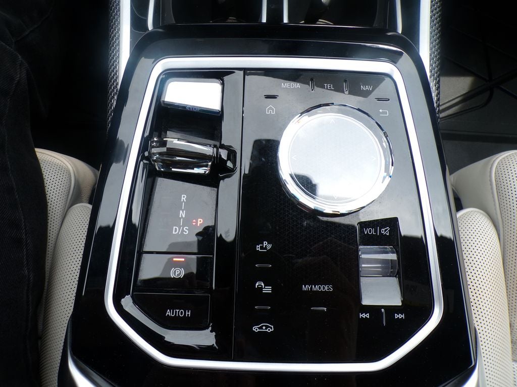 2023 BMW 760i 760i xDrive