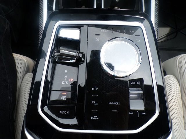 2023 BMW 760i 760i xDrive