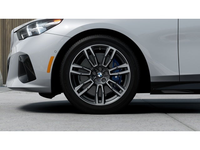 2027 BMW 530i 530i xDrive