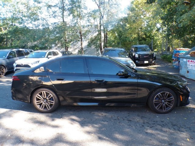 2024 BMW 5 Series 530i xDrive