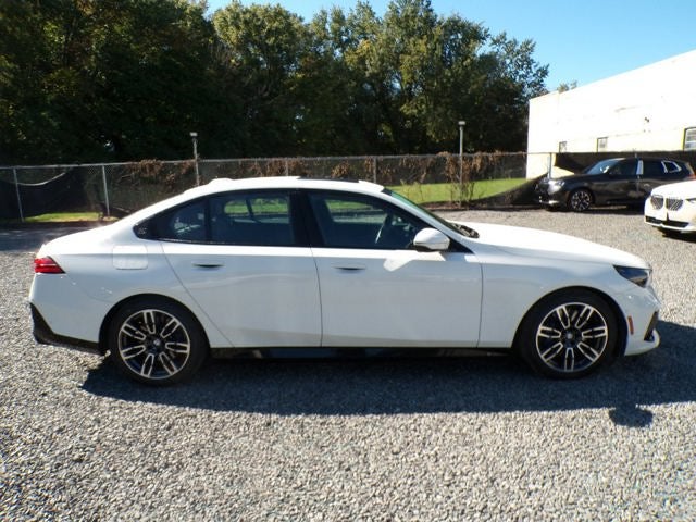 2024 BMW 5 Series 540i xDrive