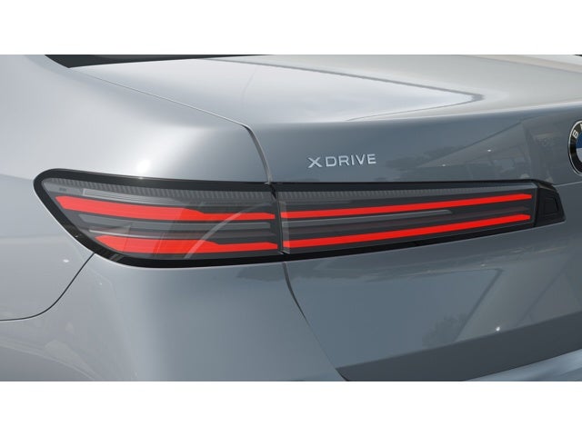 2027 BMW 740i 740i xDrive