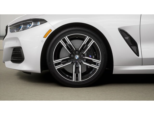2026 BMW 840i 840i
