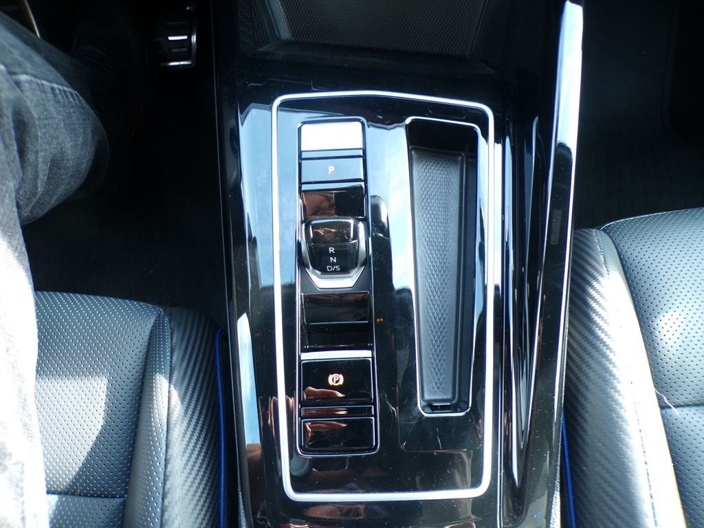2023 Volkswagen Golf R 2.0T 20th Anniversary Edition