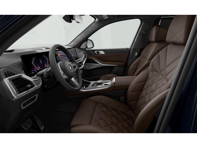 2027 BMW X7 Base