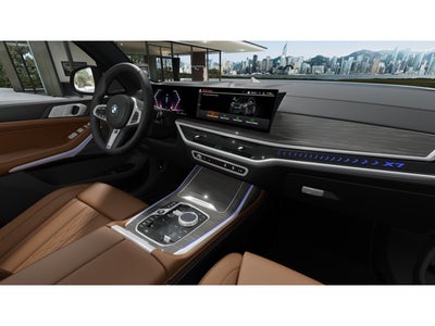2027 BMW X7 Base