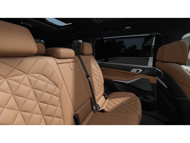 2027 BMW X7 Base