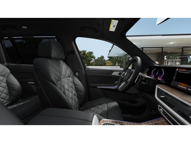 2027 BMW X7 Base
