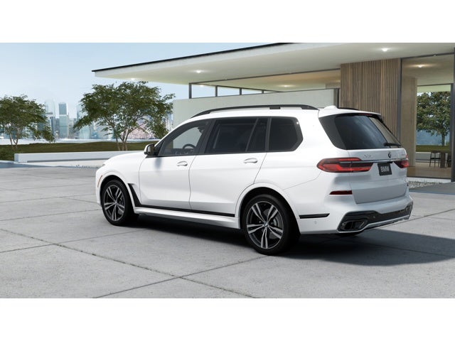 2027 BMW X7 Base